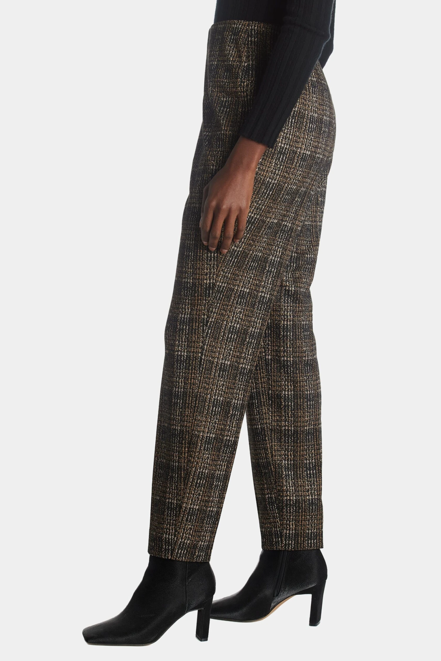 Anne Klein Plaid Ponte Pull On Slim Ankle Pant - Image 3