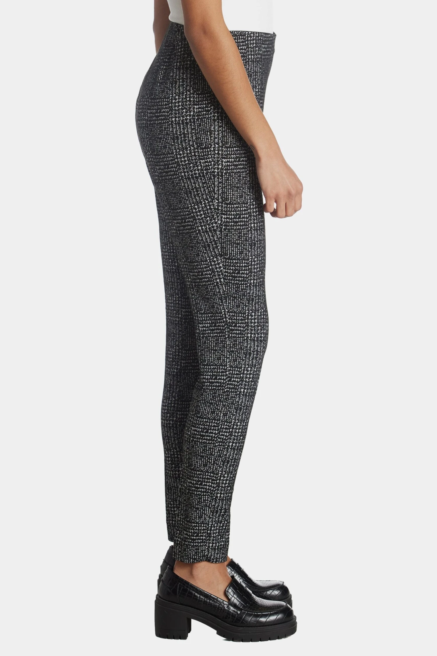 Anne Klein Pull On Slim Ankle Pant - Image 5